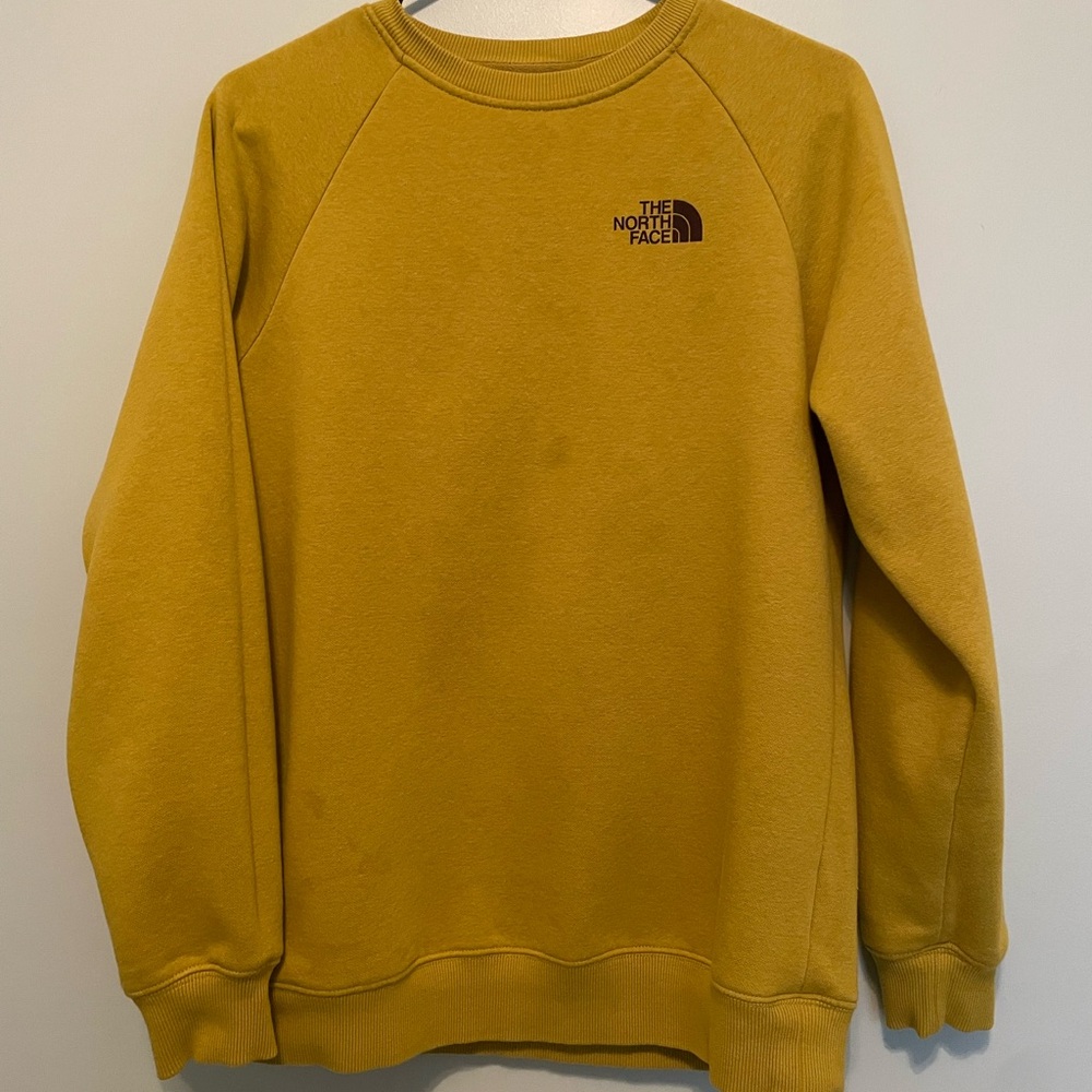 Women The North face sweat shirt size S, Used